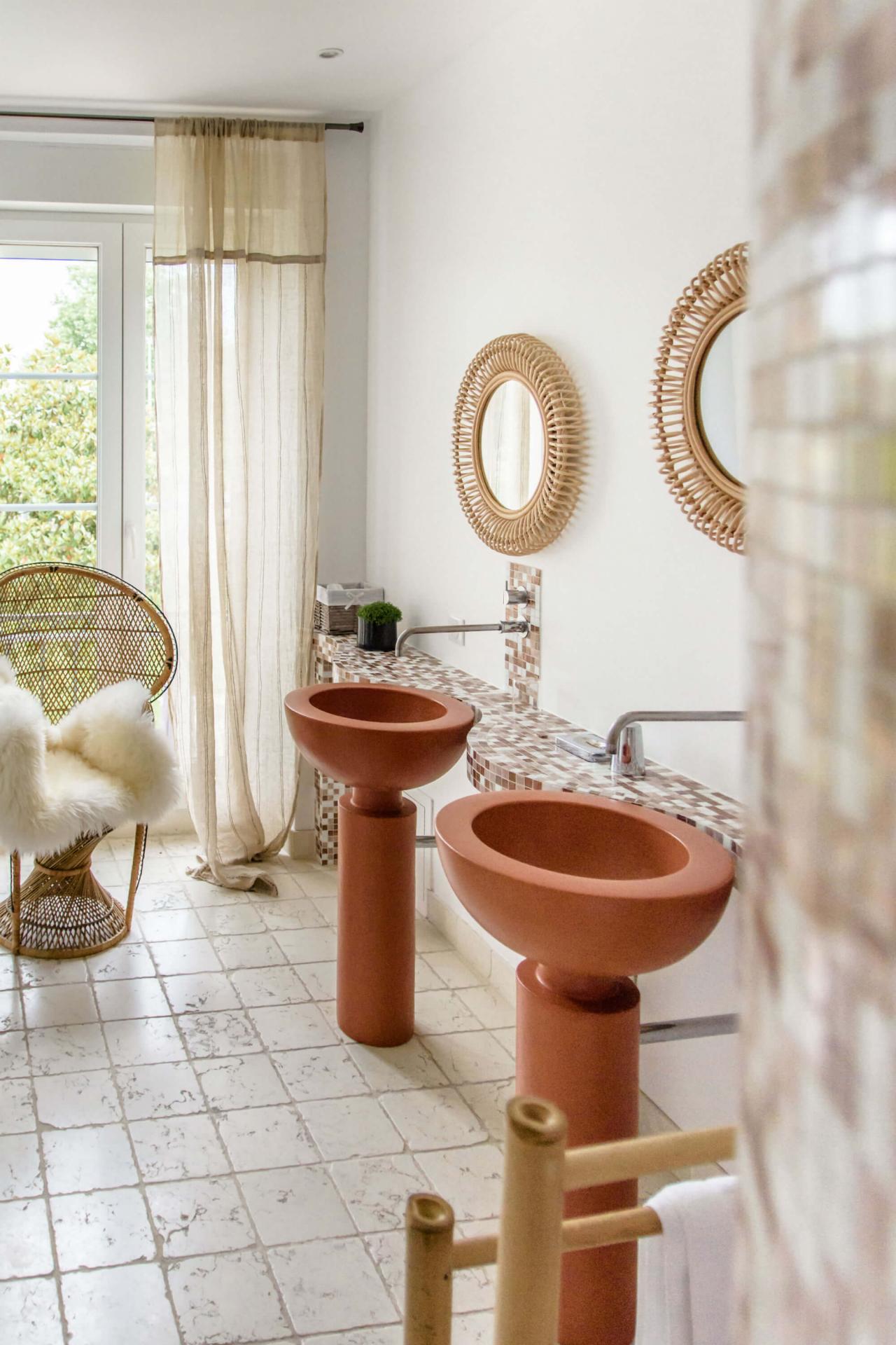 salle de bain chambre d'hôtes de charme jardin Rochefort près de La Rochelle Charente Maritime